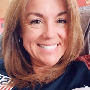 Meet your Posher, Holly